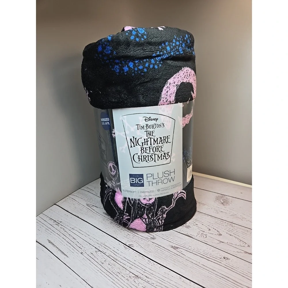 The Big One Oversized Nightmare Before Christmas Plush Throw Blanket - 5ft x 6ft